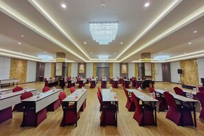 Fasilitas rapat
