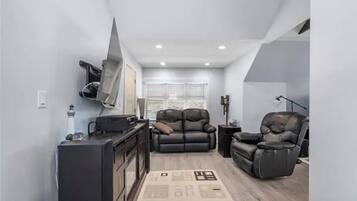 TV, computer monitors