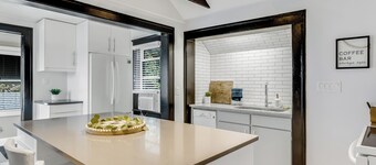 Executive One-Bedroom Upper Unit