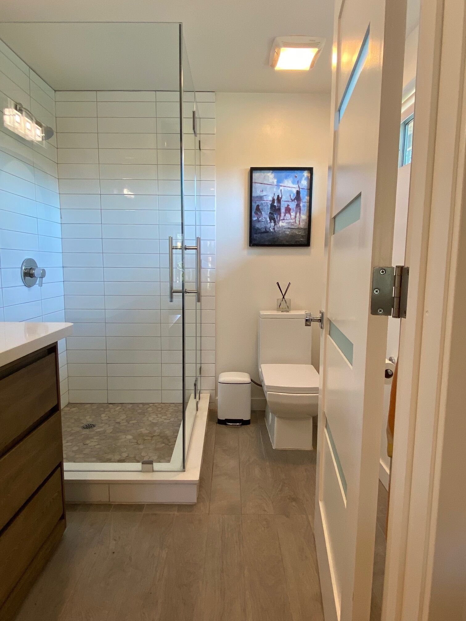 Mid Century Estate, Private Suite with Pool/Jacuzzi/Gym