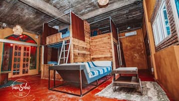 Sigle Bed in Dormitory Room (6 Bed) | Área de sala de estar
