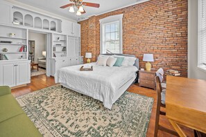 1 Schlafzimmer, Schreibtisch, kostenloses WLAN, BettwÀsche