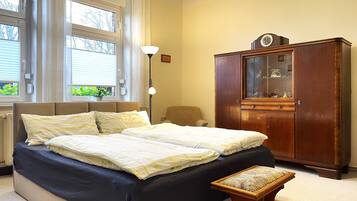 2 Schlafzimmer, Schreibtisch, WLAN, Bettwäsche