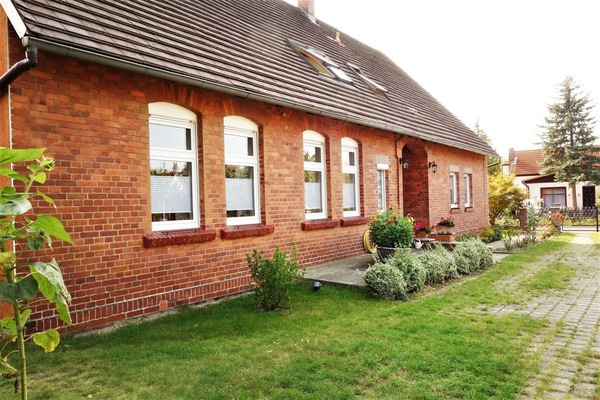 Alte Schule am Bergmannsweg