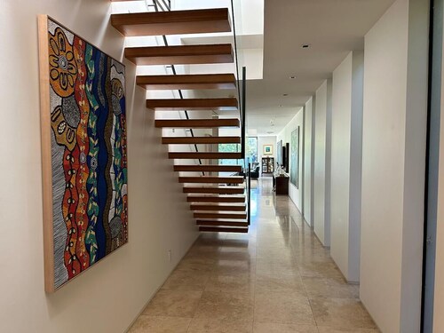 Large luxury home in great inner Melbourne location