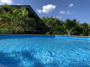 Alberca al aire libre 