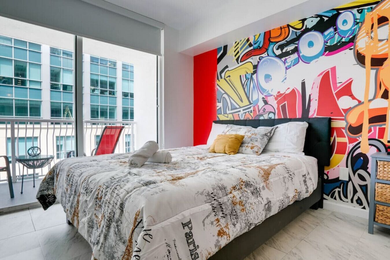 Graffiti Art Style Studio w/ Pool, Hot Tub, & Gym!