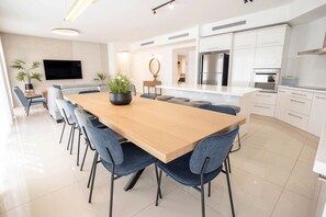 Apartment | In-room dining