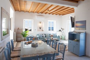 تلفزيون، مدفأة، تنس طاولة