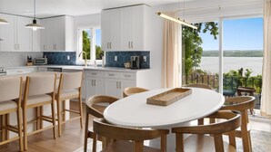 Dining - Cayuga Lake Views | Wine Trail | Lake Access (Ovid)