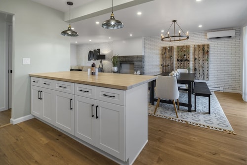 Cayuga Lake | 18 Guest | Wine Trail | Lake Access