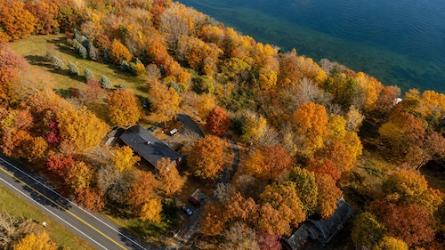 Cayuga Lake | 18 Guest | Wine Trail | Lake Access