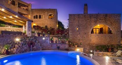 Samonas Traditional Villas whith breathtaking views. 5 maisonettes