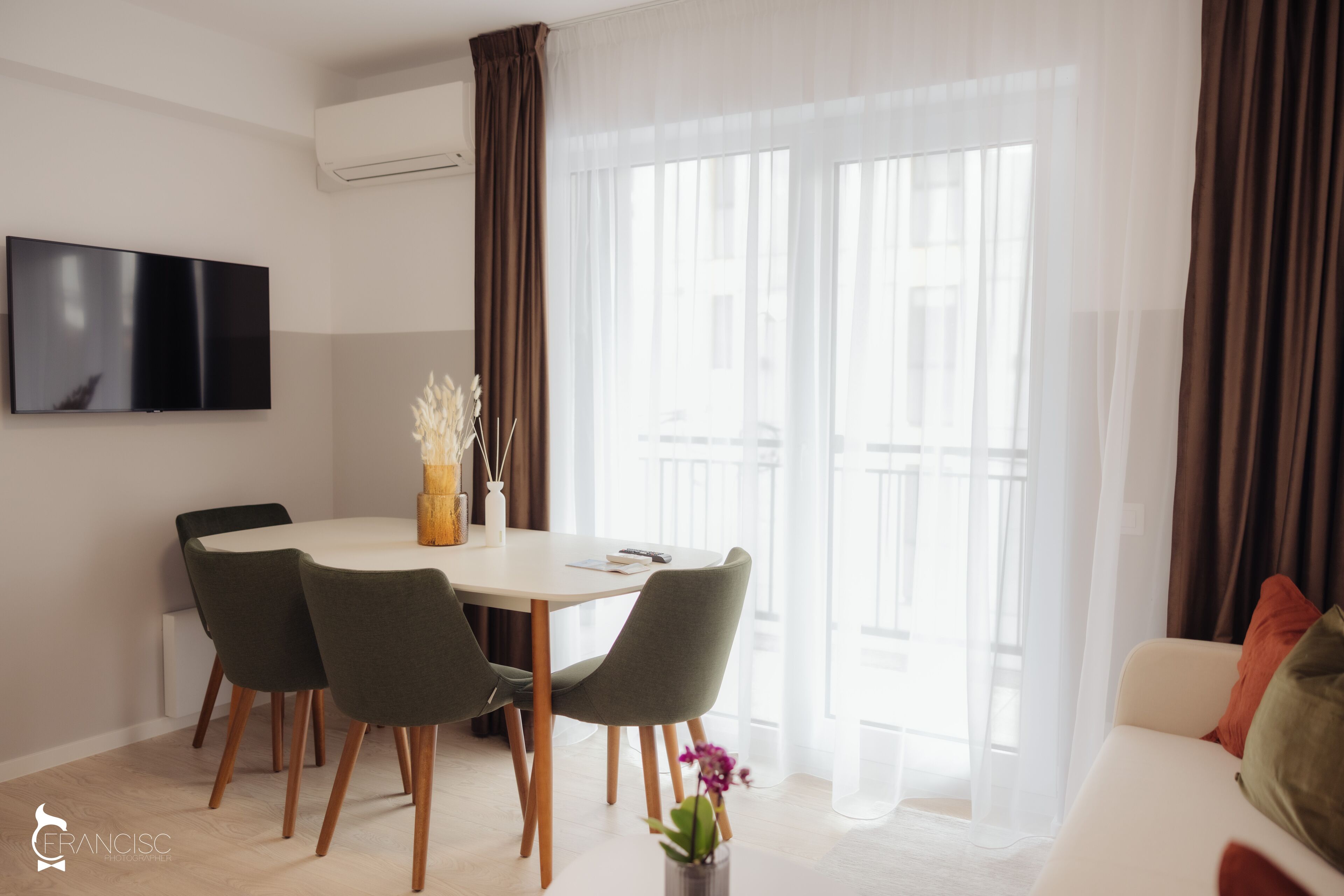 Executive Apartment | Premium bedding, free minibar items, individually decorated