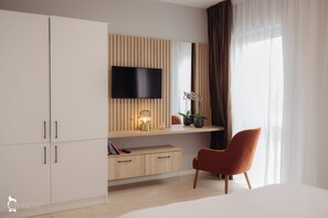 Executive Apartment | Premium bedding, free minibar items, individually decorated - ZEN Garden Apartments (Cluj-Napoca)