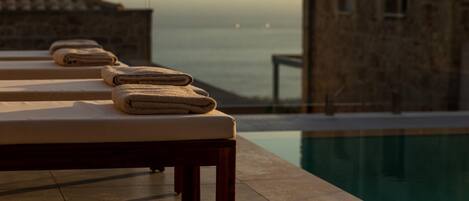 Villa, fumeurs | 6 chambres