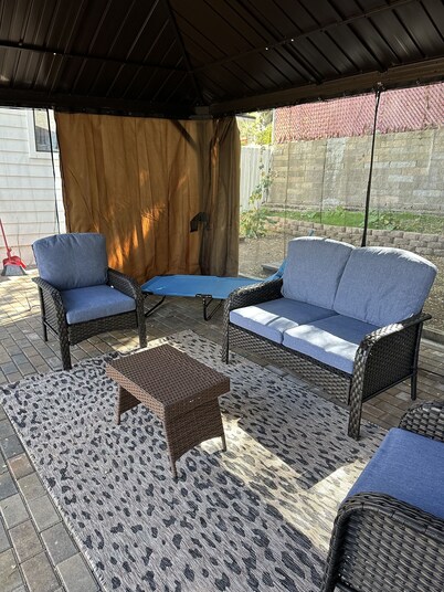 Newly Renovated Cozy House In The Mountains With An Amazing Backyard