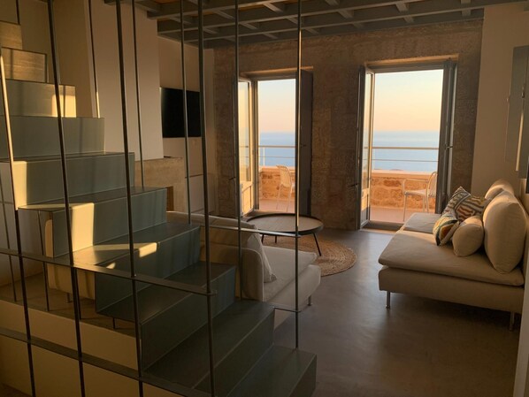 Villa, Smoking