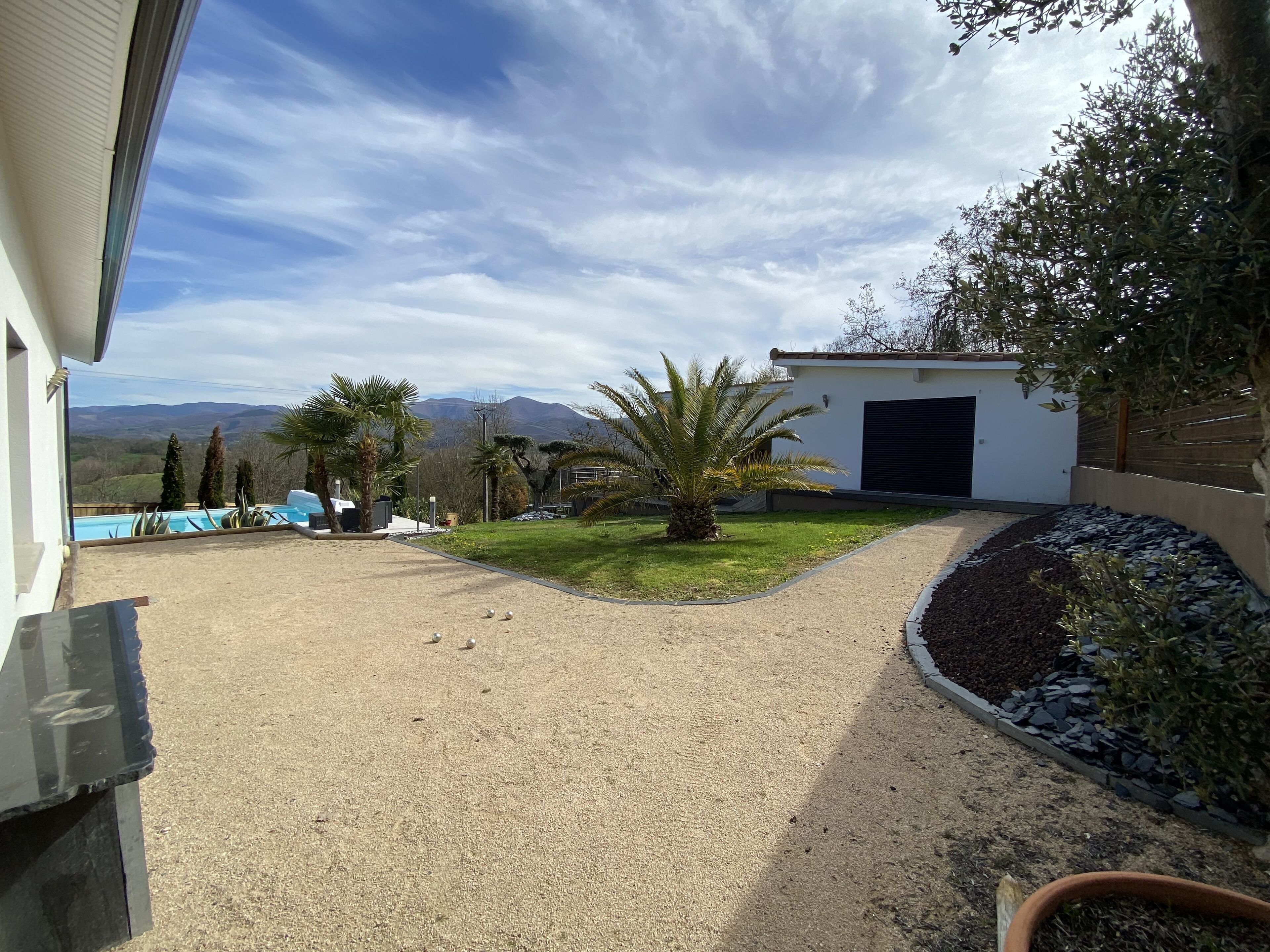 Villa Giulia, in a quiet and relaxing place surrounded by greenery 1 hour from Toulouse