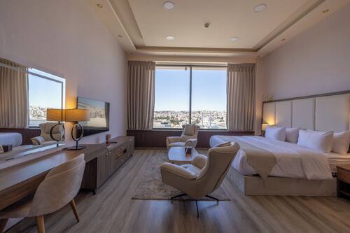 Free minibar, desk, blackout drapes, soundproofing