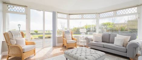 Televisie en een open haard