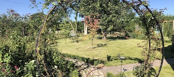 Warlands-Farm Guest-House