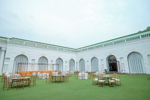 Banquet hall - Bel-La Monde Hotel Chhattarpur South Delhi (New Delhi)