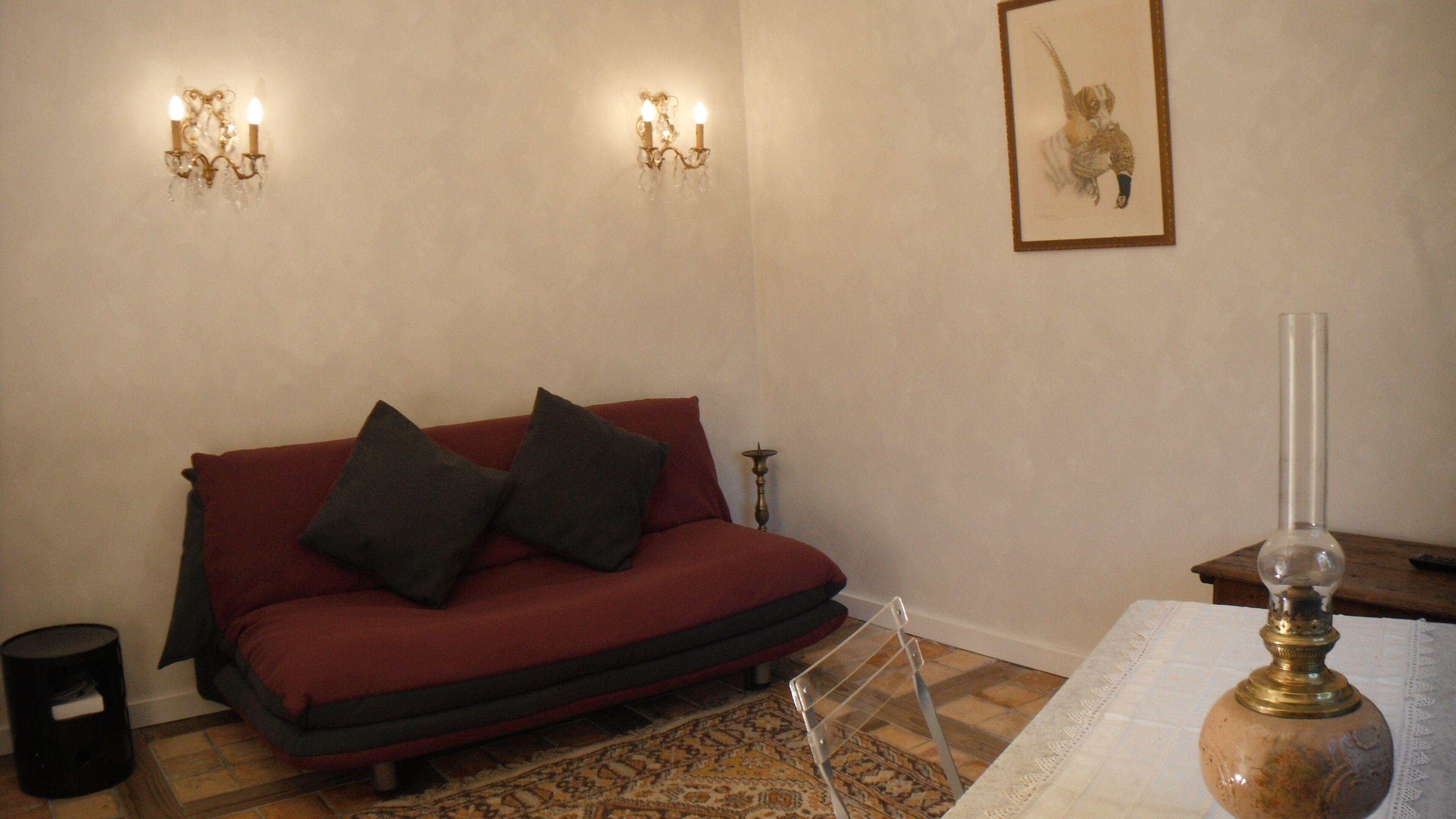 quiet 2km from Paris air-conditioned house with garden and parking
