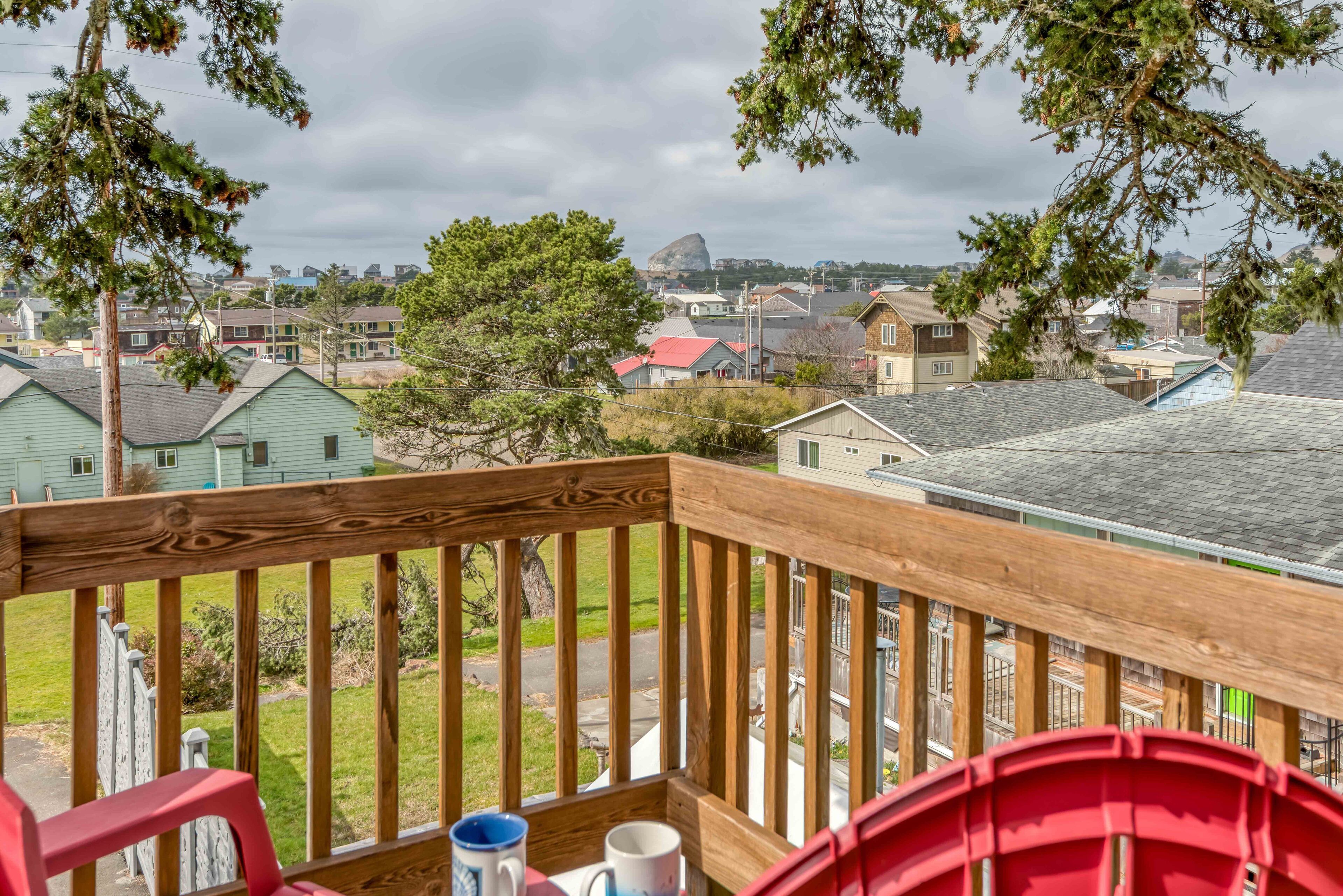 Gorgeous Pacific City Home has Ocean Views, Game Room with Bar and Pool Table!