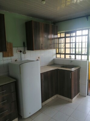 Private kitchen - Two bedroom apartment - 5 kms from Ngong Hills (Kajiado County)