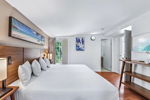 4 habitaciones, escritorio, tabla de planchar con plancha y wifi 