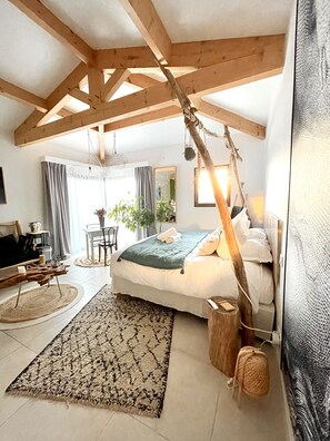 7 habitaciones, tabla de planchar con plancha y wifi gratis 