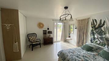 3 Schlafzimmer, Reisekinderbett, kostenloses WLAN, Bettwäsche