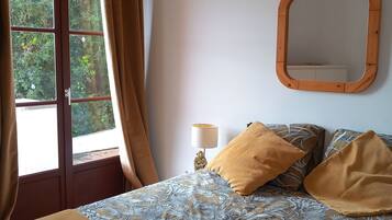 4 chambres, fer et planche Ă  repasser, lit parapluie, Wi-Fi gratuit