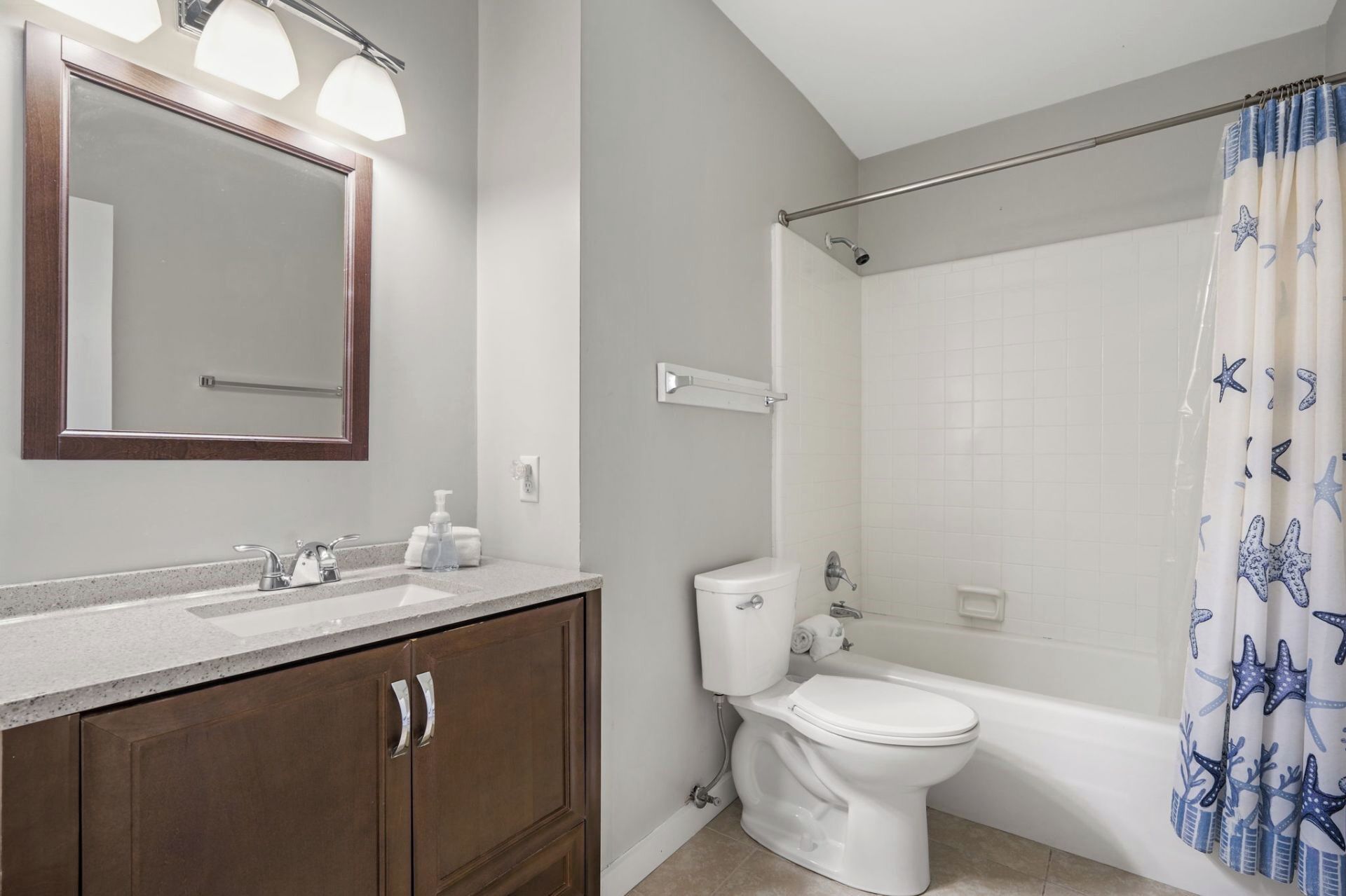 Lower Level - Full Bath