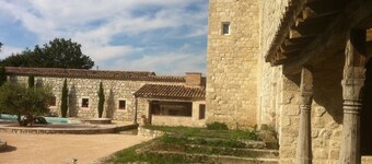 Gite DE Bellecombe AU Chateau Plaisir de la Campagne Proche des Parcs de Loisirs