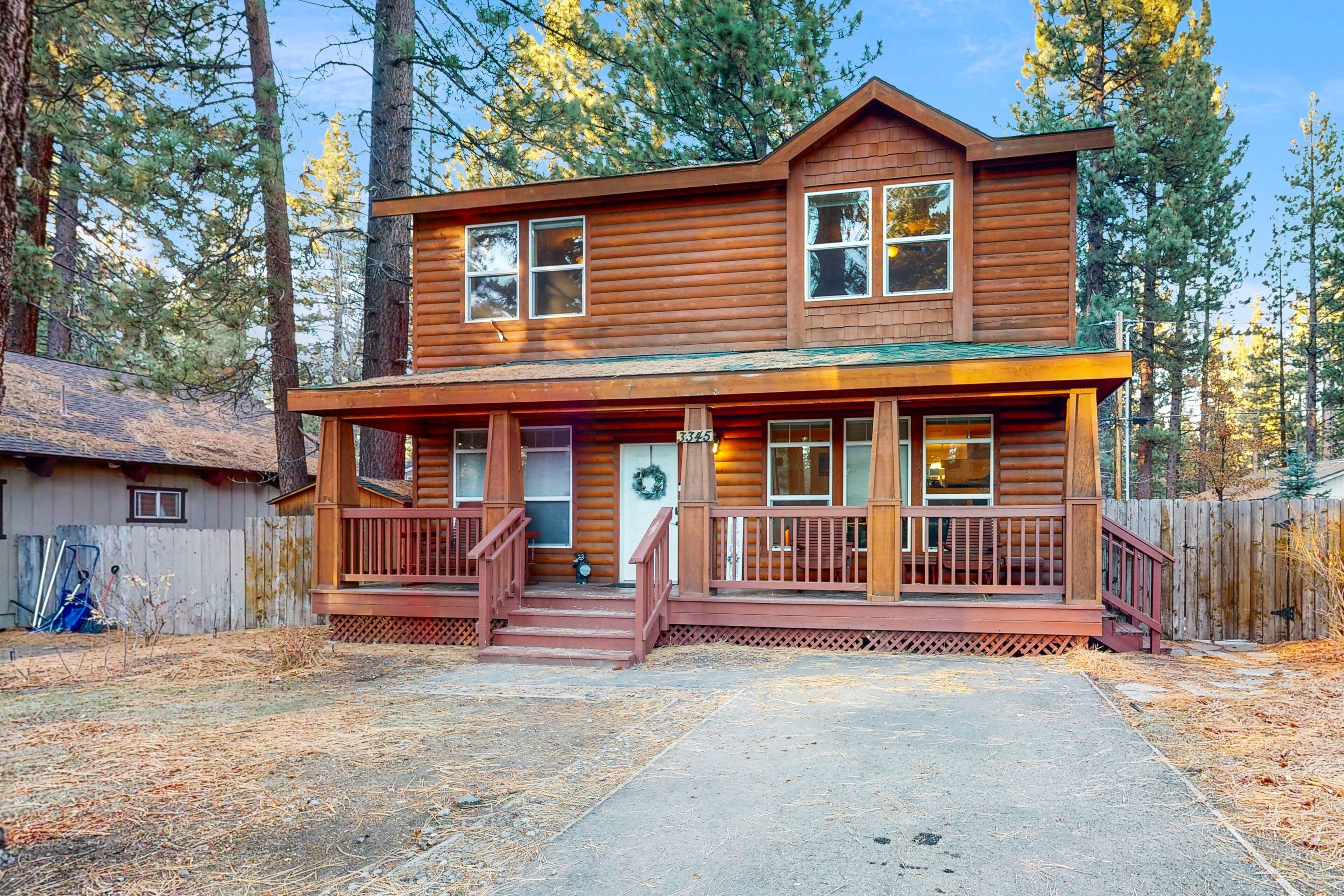 Serene monthly rental with hot tub - near Heavenly Resort & dining