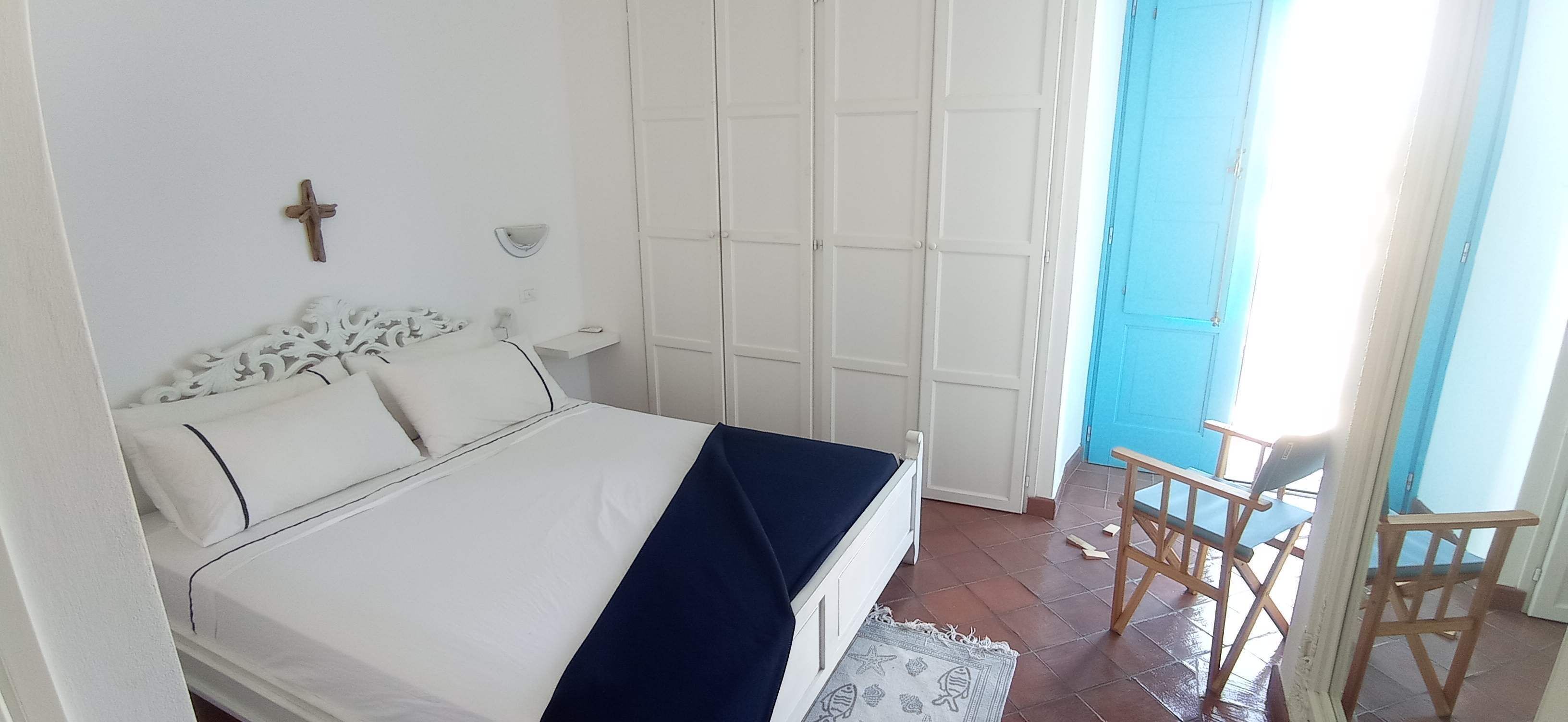 3 soverom og sengetøy