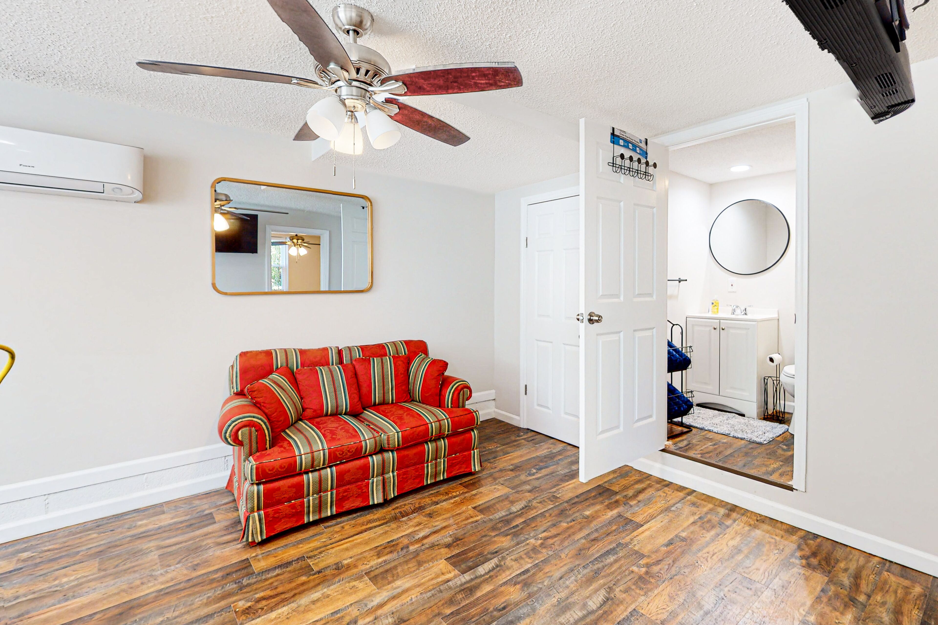 Cozy rental with fenced yard, garden area, & W/D - 30-day minimum stay