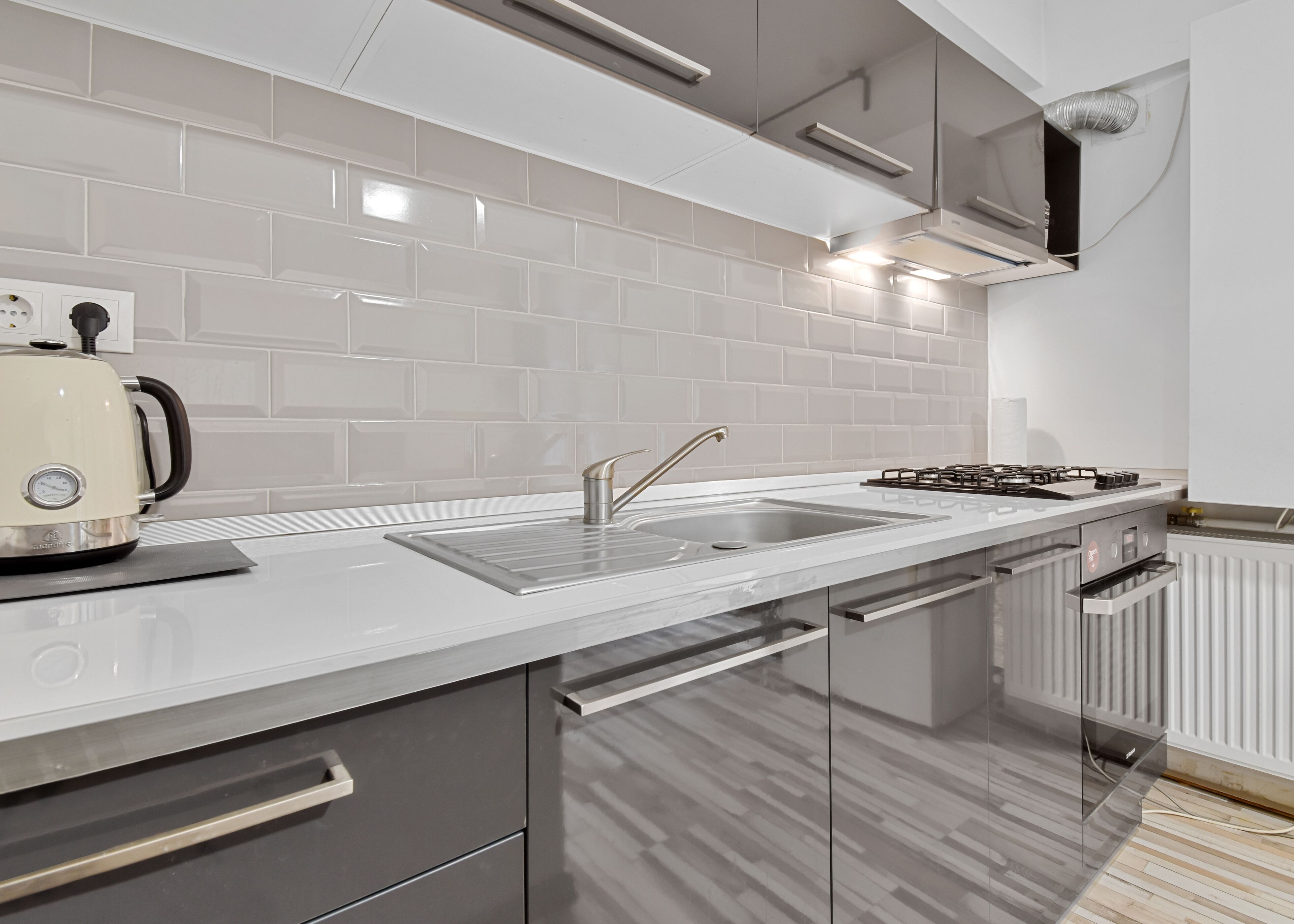 Comfort Suite | Private kitchen | Full-sized fridge, electric kettle, cookware/dishes/utensils