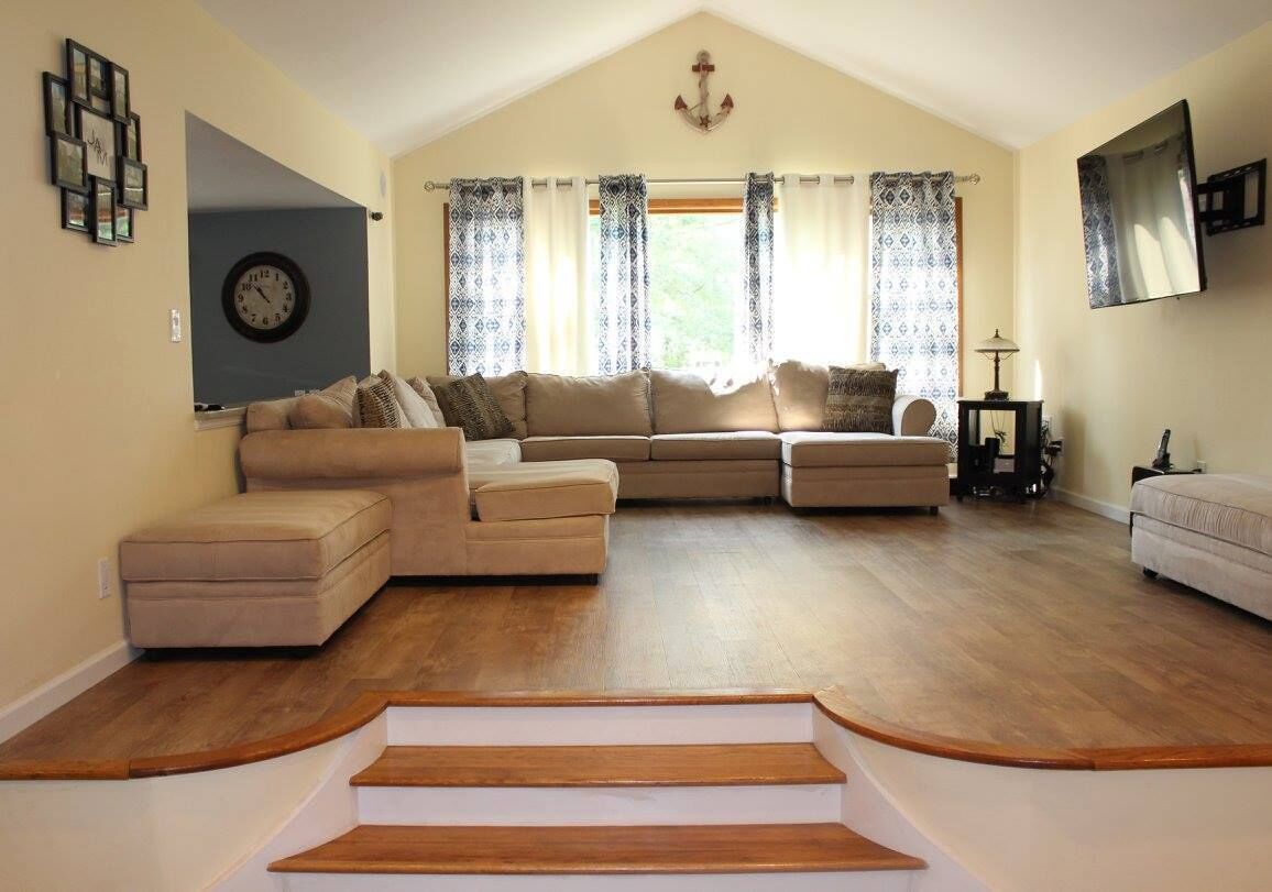 Large Ranch That Feels Like A Resort