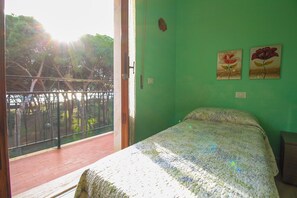 2 Schlafzimmer, Bügeleisen/Bügelbrett, kostenloses WLAN