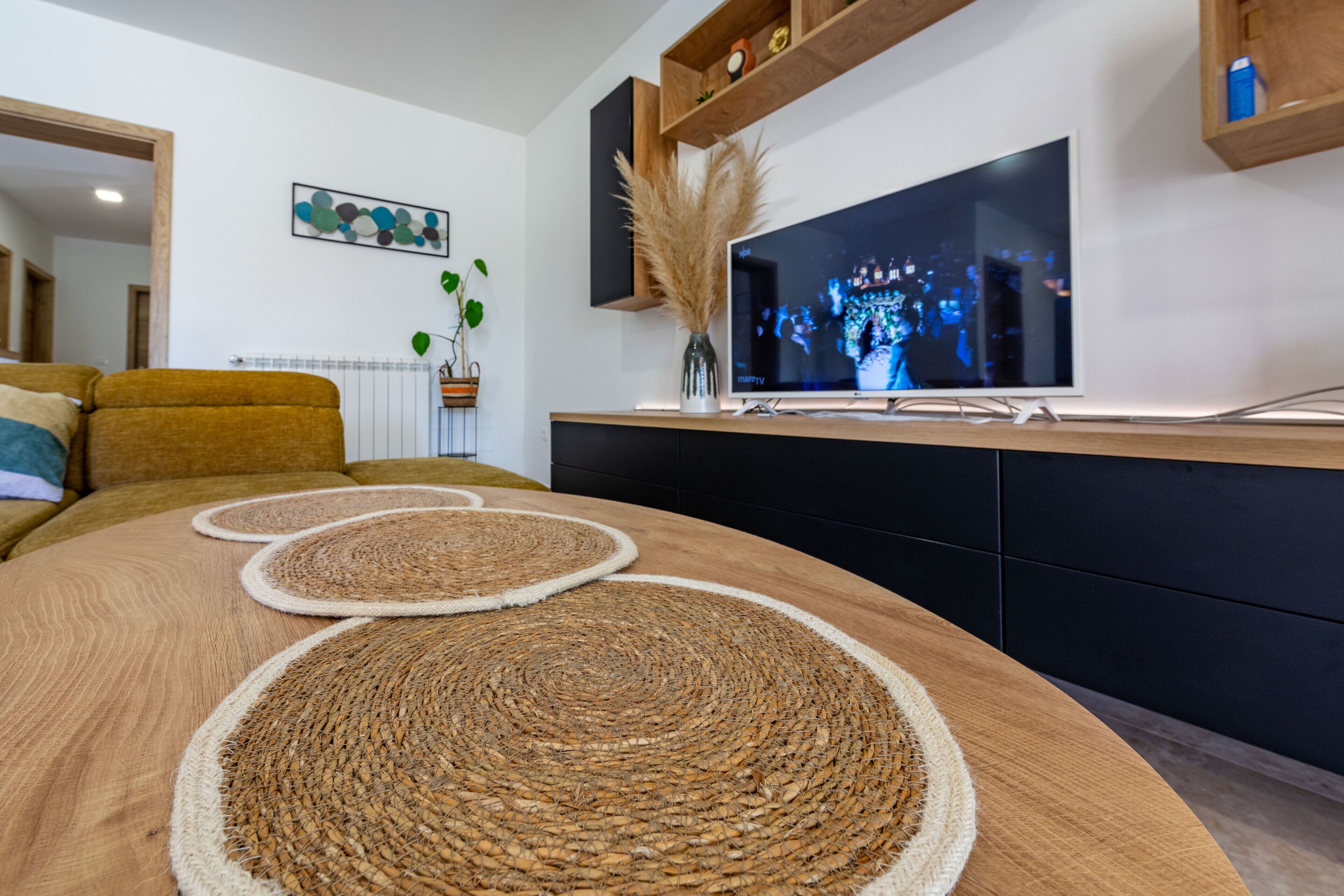 Smart TV, reproductor de DVD y estéreo 