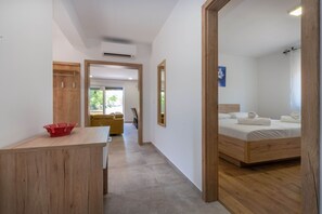 3 chambres, fer et planche à repasser, lit parapluie, Wi-Fi gratuit