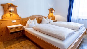 Room - Aktivhotel & Gasthof Schmelz (Inzell)
