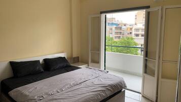 3 bedrooms, free WiFi, bed sheets