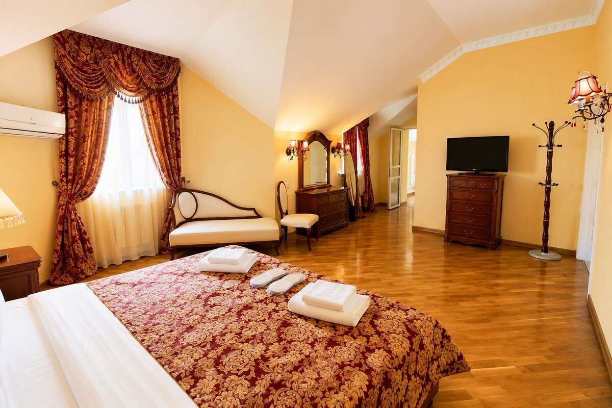 Family Apartment