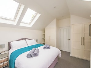 2 bedrooms, free WiFi, bed sheets - Fir Cottage - UK38485 (Saltash)