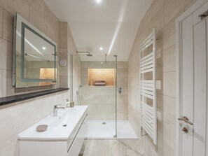 Towels - Fir Cottage - UK38485 (Saltash)