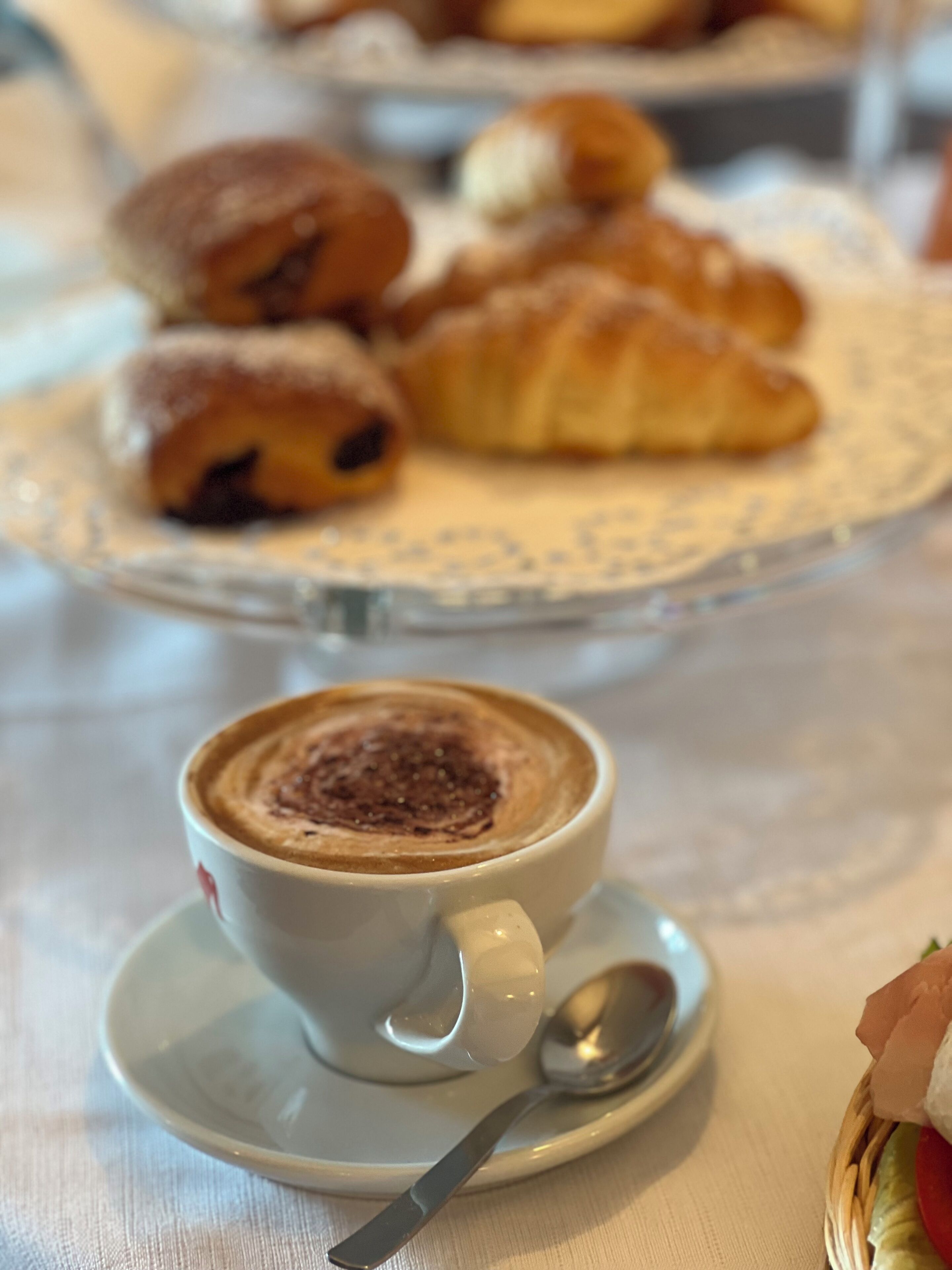 Desayuno continental incluido todos los días